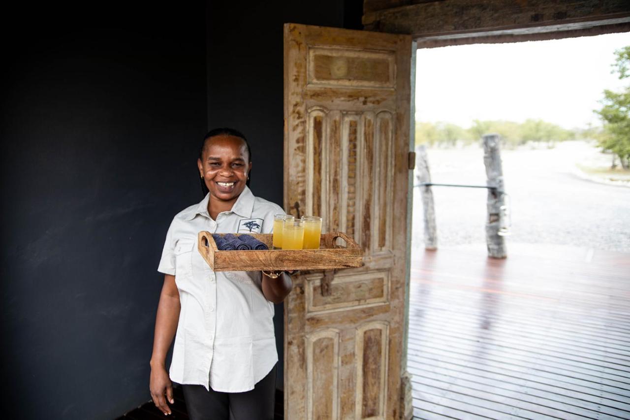 Etosha Oberland Lodge Okaukuejo Exteriér fotografie