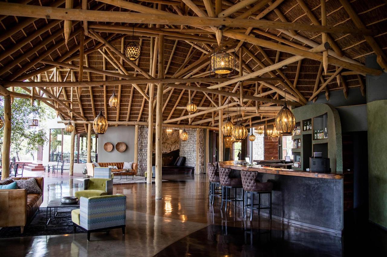 Etosha Oberland Lodge Okaukuejo Exteriér fotografie